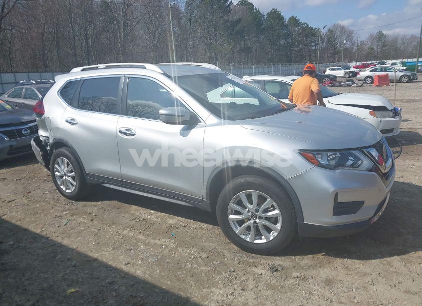 Photo 13 of 2020 Nissan Rogue SV INTELLIGENT AWD (VIN JN8AT2MV0LW138947)