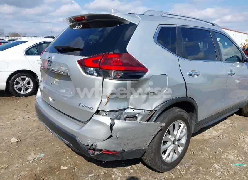 Photo 6 of 2020 Nissan Rogue SV INTELLIGENT AWD (VIN JN8AT2MV0LW138947)
