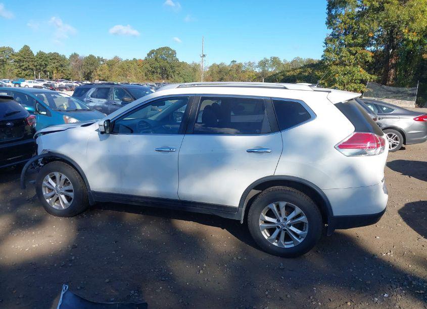 Photo 14 of 2016 Nissan Rogue SV (VIN JN8AT2MV1GW143175)