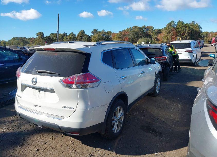 Photo 4 of 2016 Nissan Rogue SV (VIN JN8AT2MV1GW143175)