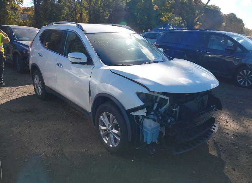 Photo 6 of 2016 Nissan Rogue SV (VIN JN8AT2MV1GW143175)