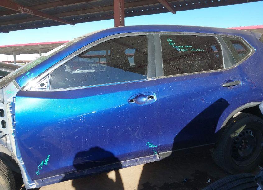 Photo 15 of 2017 Nissan Rogue S (VIN JN8AT2MV1HW007078)