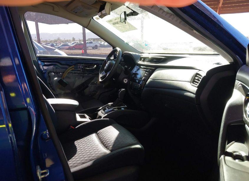 Photo 5 of 2017 Nissan Rogue S (VIN JN8AT2MV1HW007078)