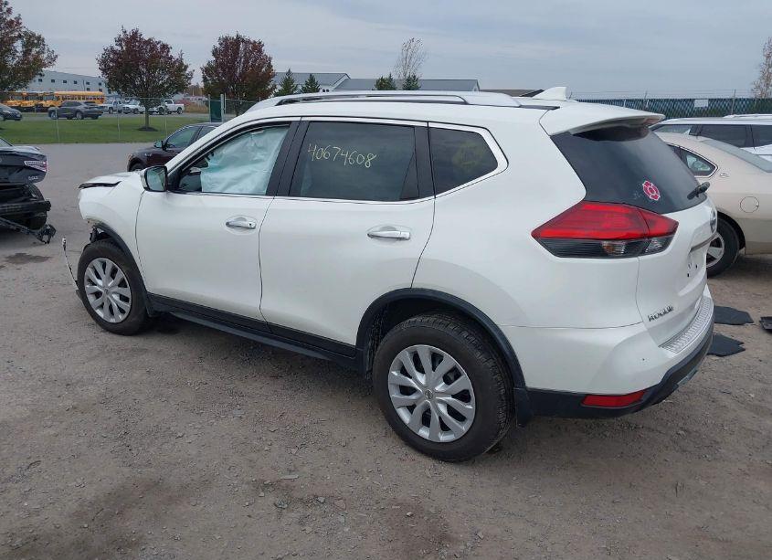 Photo 3 of 2017 Nissan Rogue S (VIN JN8AT2MV1HW011034)