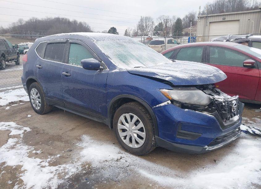 2017 Nissan Rogue S (VIN JN8AT2MV1HW012586) main photo