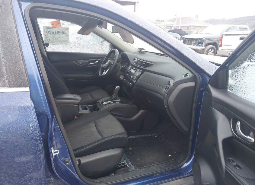 Photo 5 of 2017 Nissan Rogue S (VIN JN8AT2MV1HW012586)