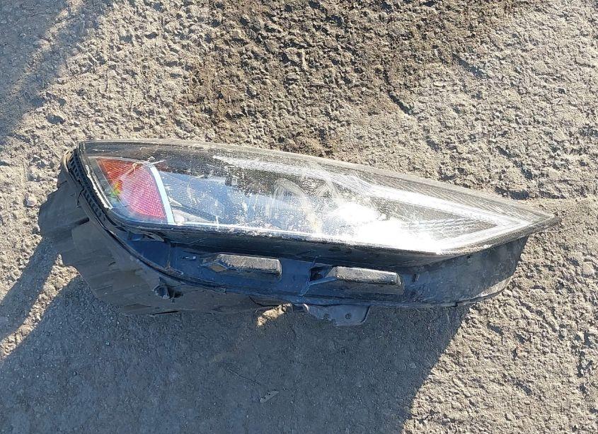 Photo 12 of 2017 Nissan Rogue S (VIN JN8AT2MV1HW012748)