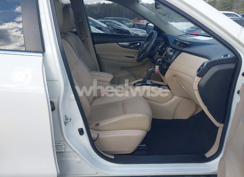 Photo 5 of 2017 Nissan Rogue S (VIN JN8AT2MV1HW014435)