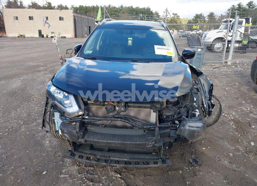 Photo 13 of 2017 Nissan Rogue SV (VIN JN8AT2MV1HW250504)