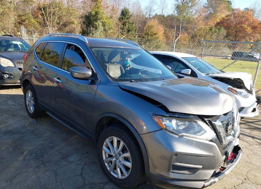 2017 Nissan Rogue SV (VIN JN8AT2MV1HW259400) main photo