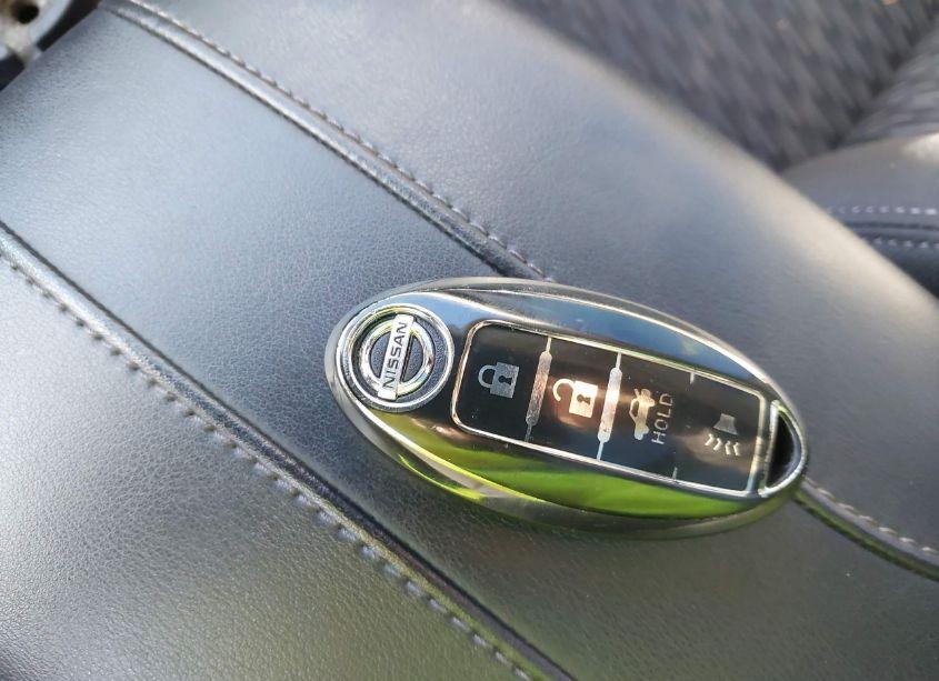 Photo 11 of 2017 Nissan Rogue SV (VIN JN8AT2MV1HW259400)