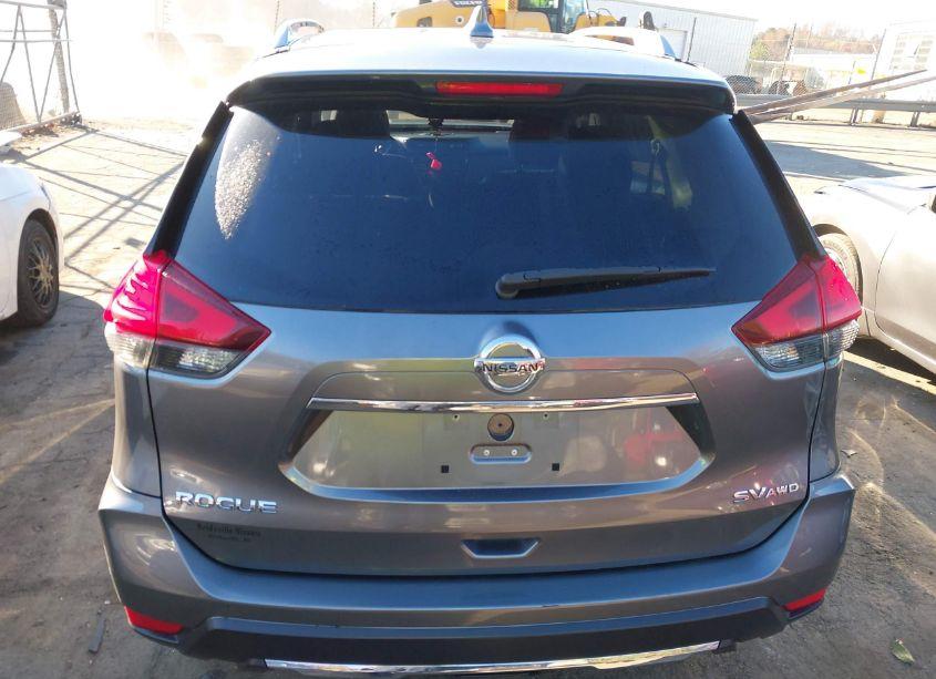 Photo 16 of 2017 Nissan Rogue SV (VIN JN8AT2MV1HW259400)