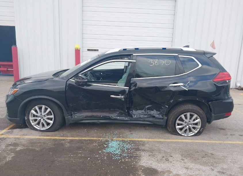 Photo 14 of 2017 Nissan Rogue SV (VIN JN8AT2MV1HW267657)