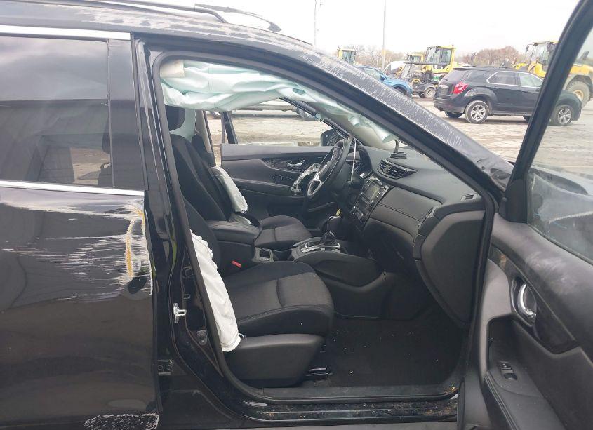 Photo 5 of 2017 Nissan Rogue SV (VIN JN8AT2MV1HW267657)