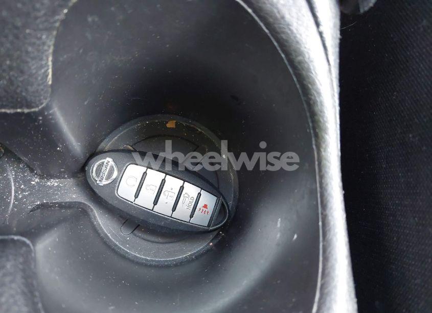 Photo 11 of 2017 Nissan Rogue SV (VIN JN8AT2MV1HW280005)