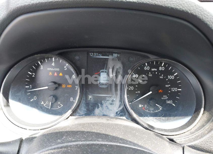 Photo 7 of 2017 Nissan Rogue SV (VIN JN8AT2MV1HW280005)