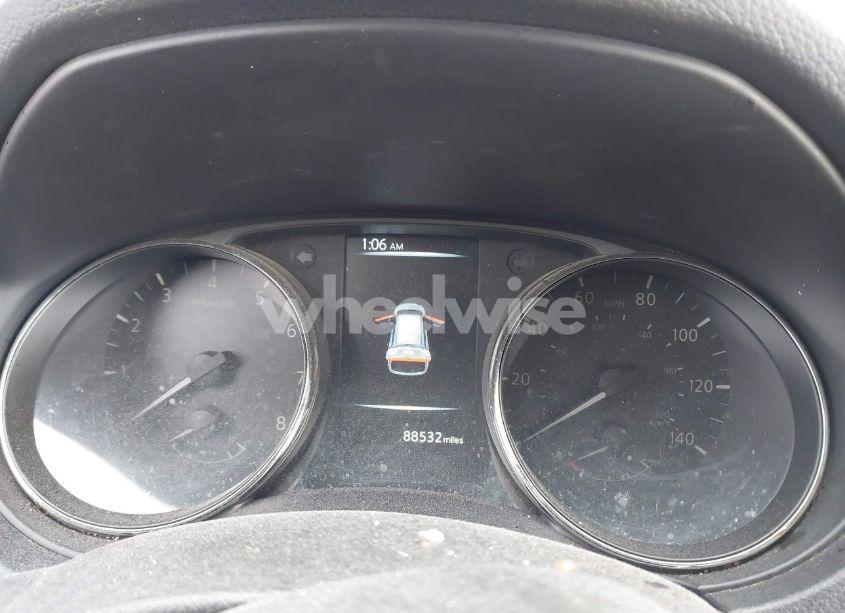 Photo 7 of 2017 Nissan Rogue SL (VIN JN8AT2MV1HW283678)