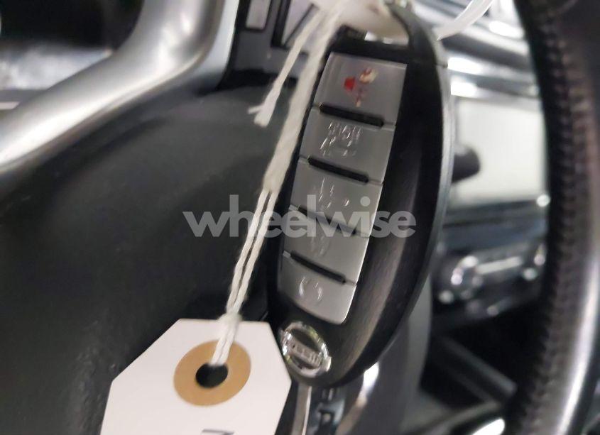 Photo 11 of 2018 Nissan Rogue SV (VIN JN8AT2MV1JW300503)