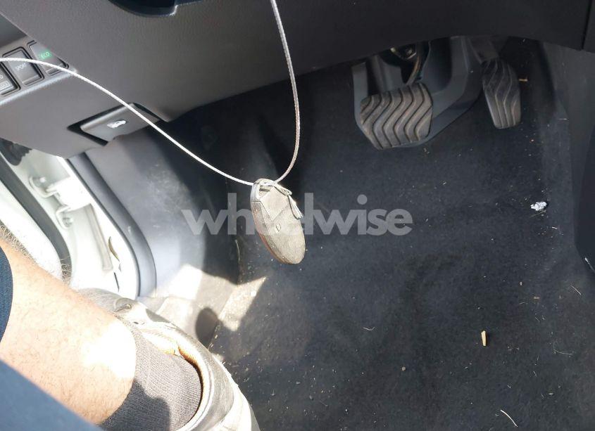 Photo 11 of 2018 Nissan Rogue SL (VIN JN8AT2MV1JW310447)