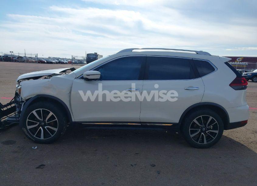 Photo 14 of 2018 Nissan Rogue SL (VIN JN8AT2MV1JW314322)