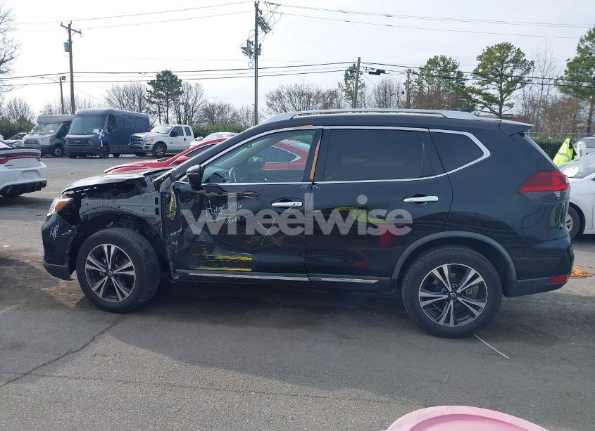 Photo 14 of 2018 Nissan Rogue SL (VIN JN8AT2MV1JW317821)
