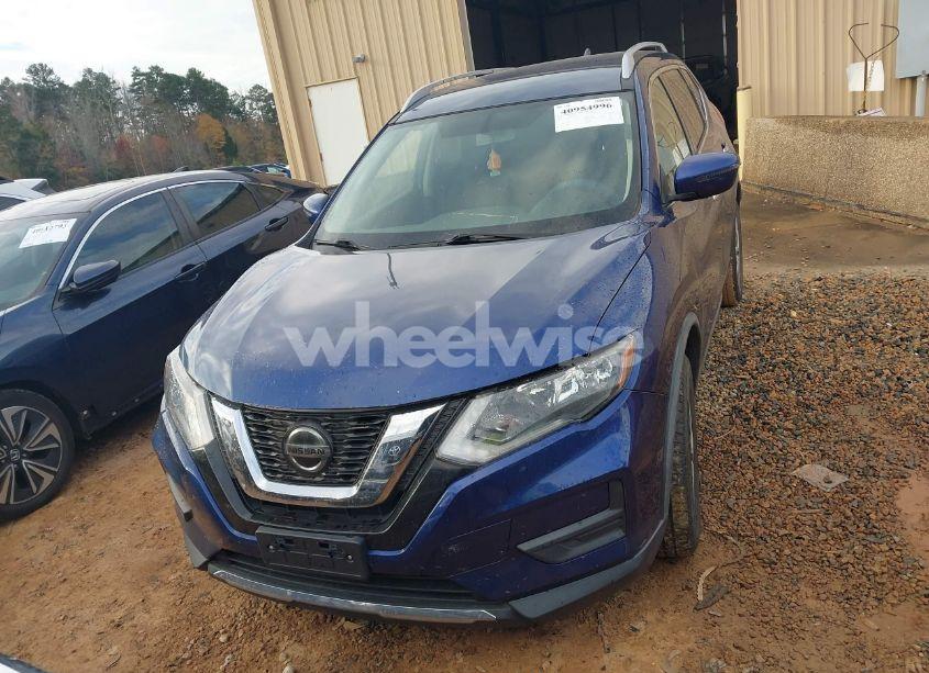 Photo 12 of 2018 Nissan Rogue SV (VIN JN8AT2MV1JW325496)