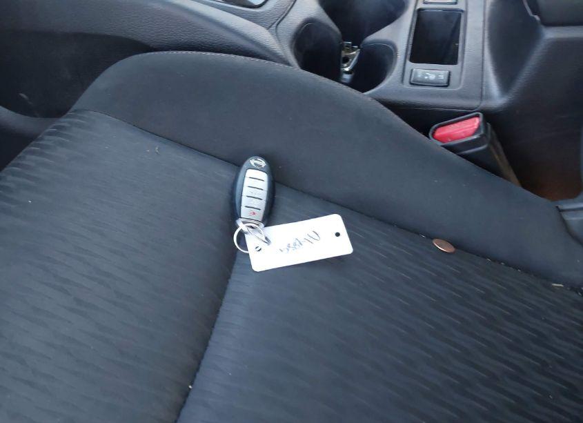 Photo 11 of 2018 Nissan Rogue SV (VIN JN8AT2MV1JW353184)