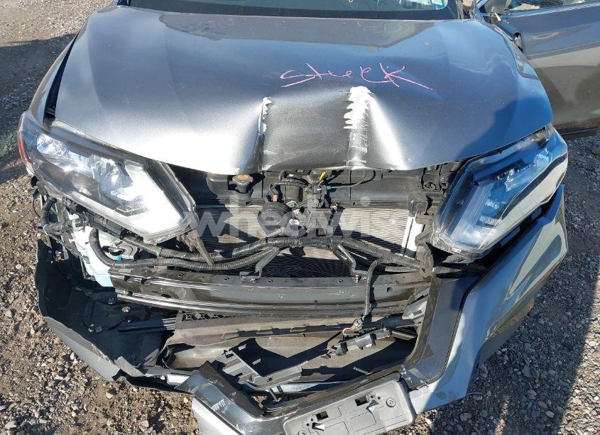 Photo 10 of 2019 Nissan Rogue SV (VIN JN8AT2MV1KW370116)