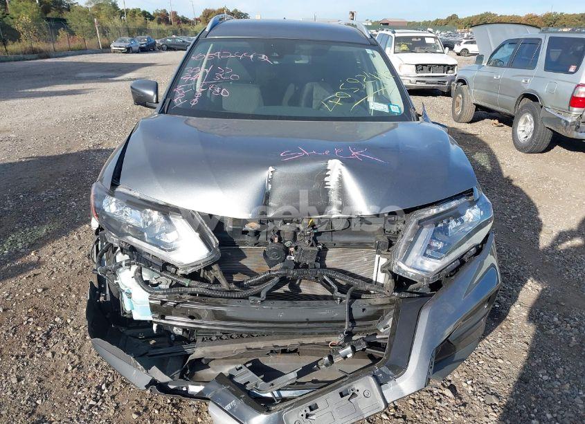 Photo 12 of 2019 Nissan Rogue SV (VIN JN8AT2MV1KW370116)