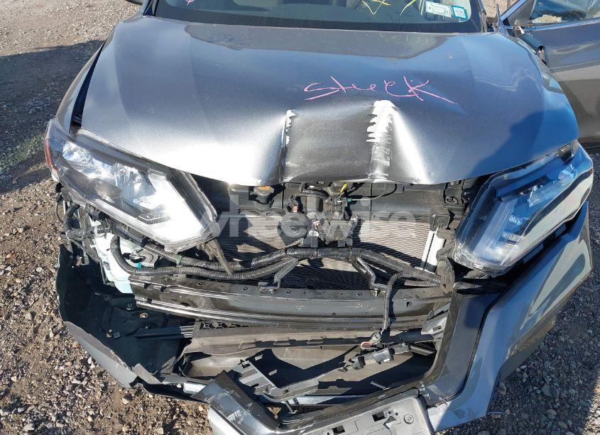 Photo 6 of 2019 Nissan Rogue SV (VIN JN8AT2MV1KW370116)