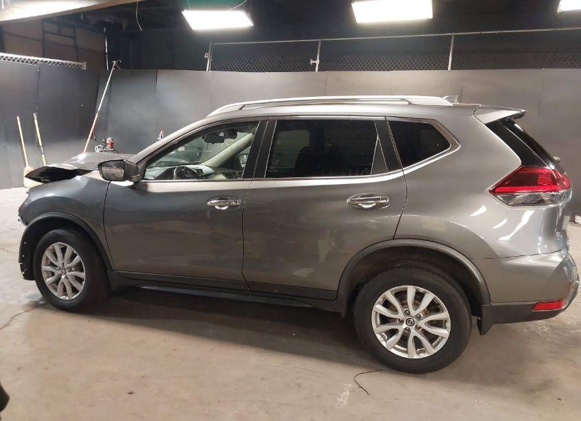 Photo 15 of 2019 Nissan Rogue SV (VIN JN8AT2MV1KW375459)