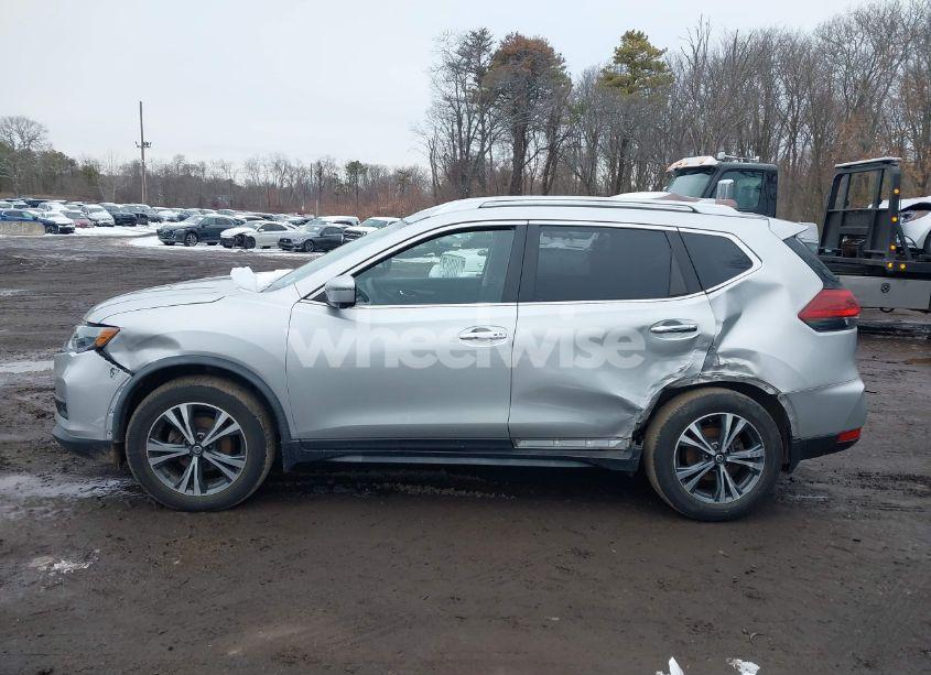 Photo 14 of 2019 Nissan Rogue SV (VIN JN8AT2MV1KW378300)