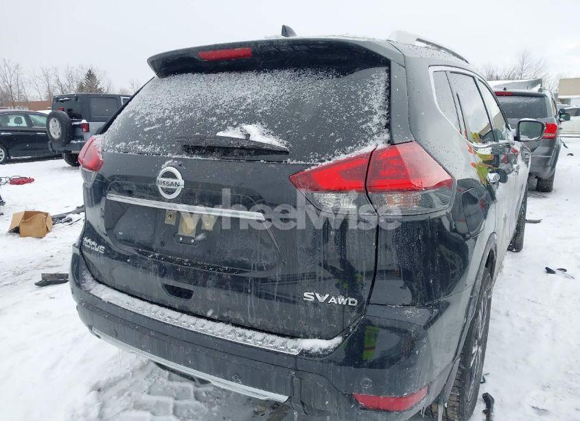 Photo 4 of 2019 Nissan Rogue SV (VIN JN8AT2MV1KW378913)