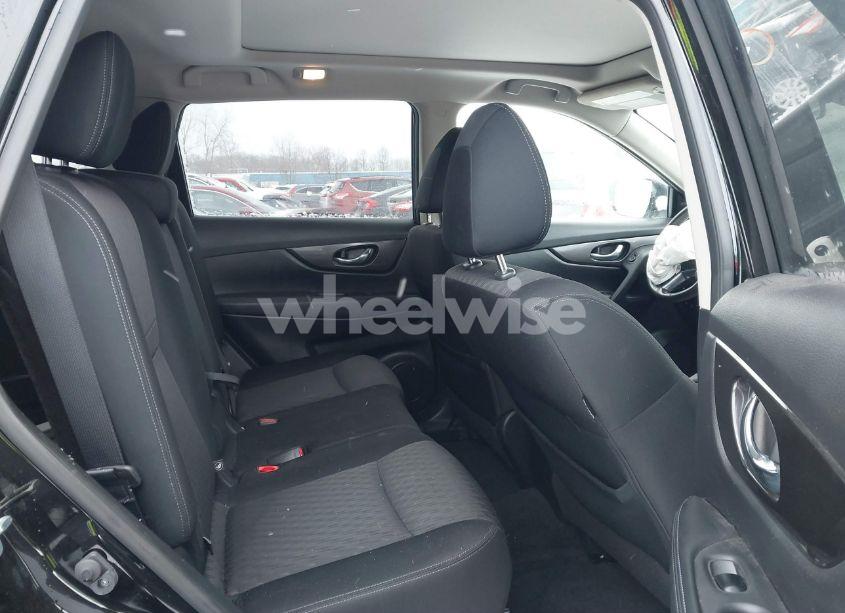 Photo 8 of 2019 Nissan Rogue SV (VIN JN8AT2MV1KW378913)