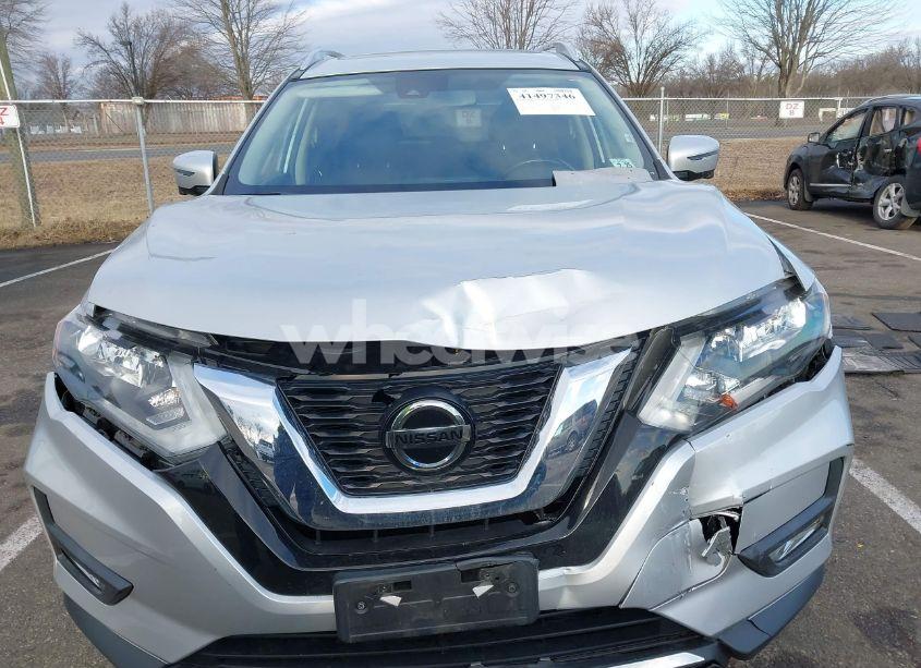 Photo 12 of 2019 Nissan Rogue SV (VIN JN8AT2MV1KW379852)