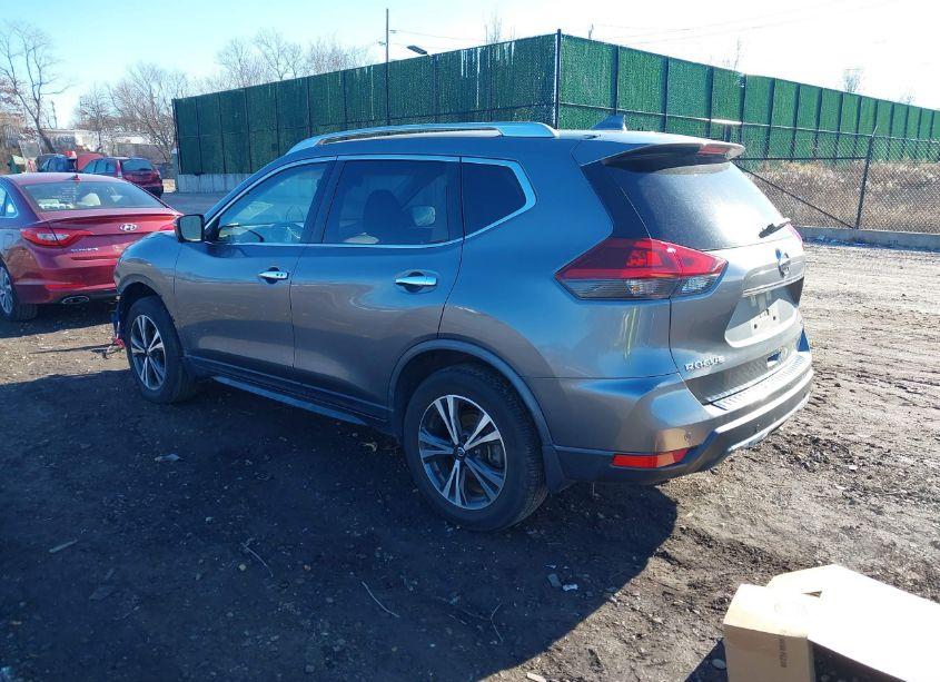 Photo 3 of 2020 Nissan Rogue SV INTELLIGENT AWD (VIN JN8AT2MV1LW130677)