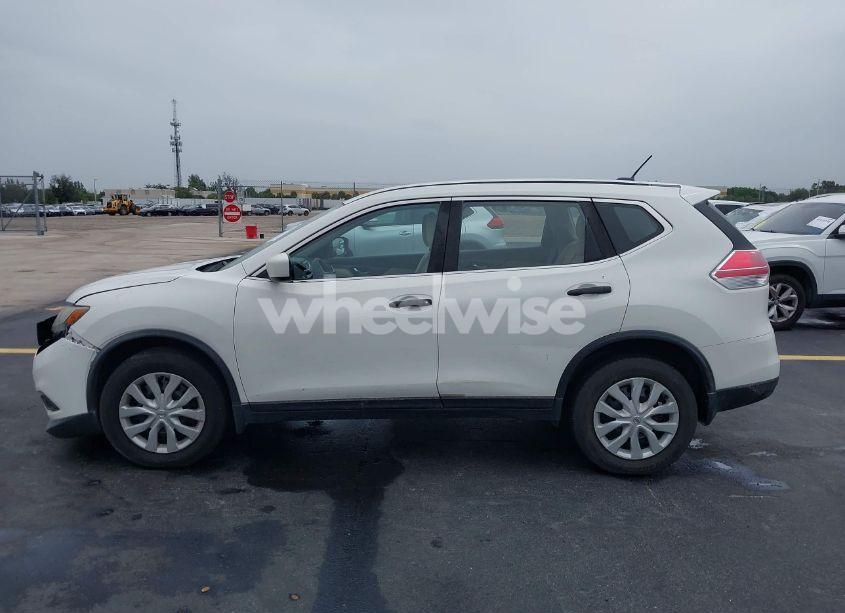 Photo 15 of 2016 Nissan Rogue S (VIN JN8AT2MV2GW145341)