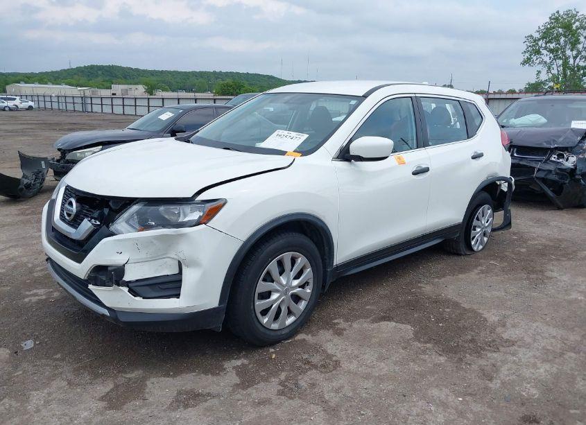 Photo 2 of 2017 Nissan Rogue S/SL/SV (VIN JN8AT2MV2HW005808)