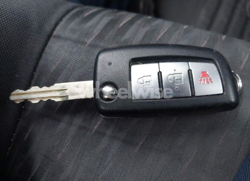 Photo 11 of 2017 Nissan Rogue S (VIN JN8AT2MV2HW008613)