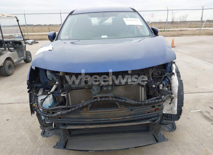 Photo 12 of 2017 Nissan Rogue S (VIN JN8AT2MV2HW008613)