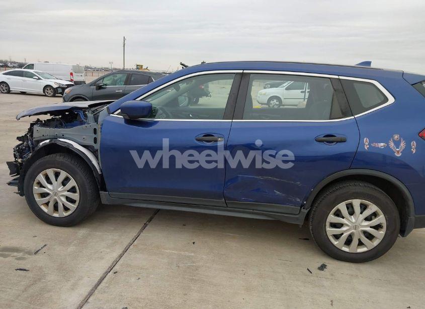 Photo 14 of 2017 Nissan Rogue S (VIN JN8AT2MV2HW008613)