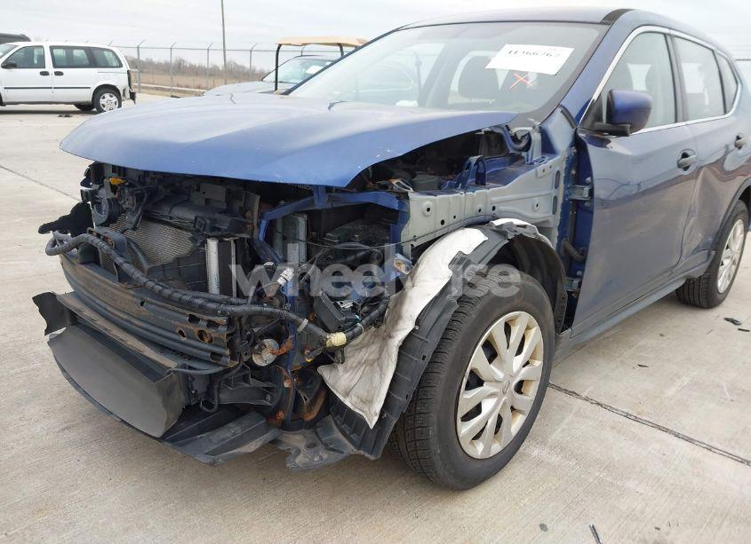 Photo 6 of 2017 Nissan Rogue S (VIN JN8AT2MV2HW008613)