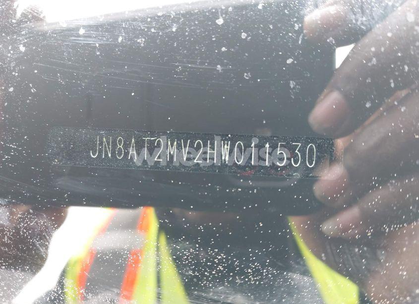 Photo 9 of 2017 Nissan Rogue SV (VIN JN8AT2MV2HW011530)