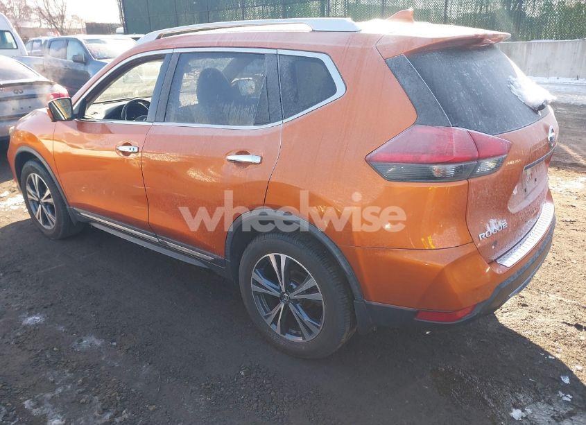 Photo 3 of 2017 Nissan Rogue SL (VIN JN8AT2MV2HW014699)