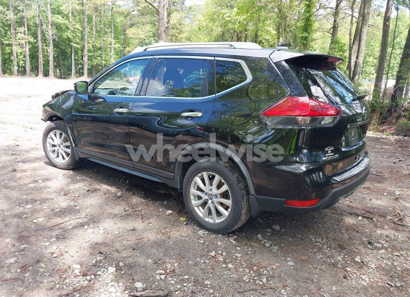 Photo 3 of 2017 Nissan Rogue SV (VIN JN8AT2MV2HW017280)