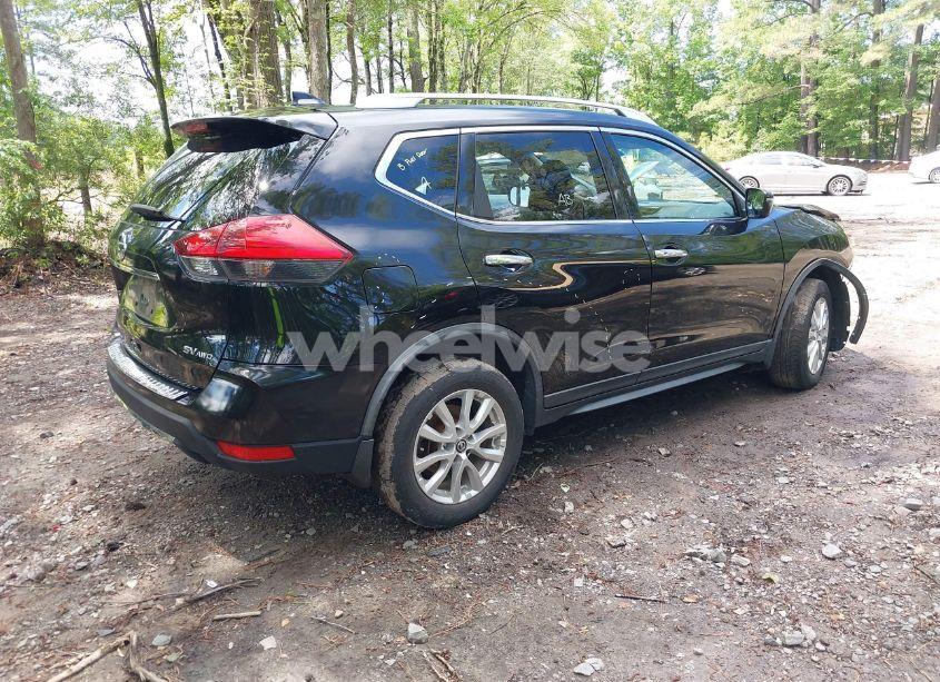 Photo 4 of 2017 Nissan Rogue SV (VIN JN8AT2MV2HW017280)