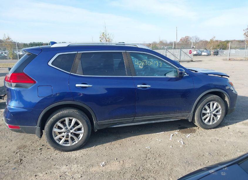 Photo 13 of 2017 Nissan Rogue SV (VIN JN8AT2MV2HW019420)