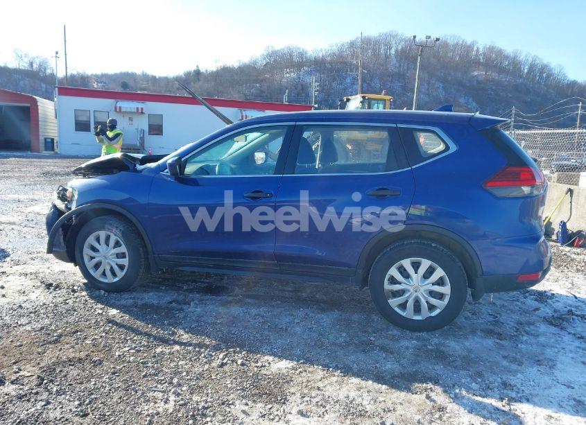 Photo 14 of 2017 Nissan Rogue S (VIN JN8AT2MV2HW020101)