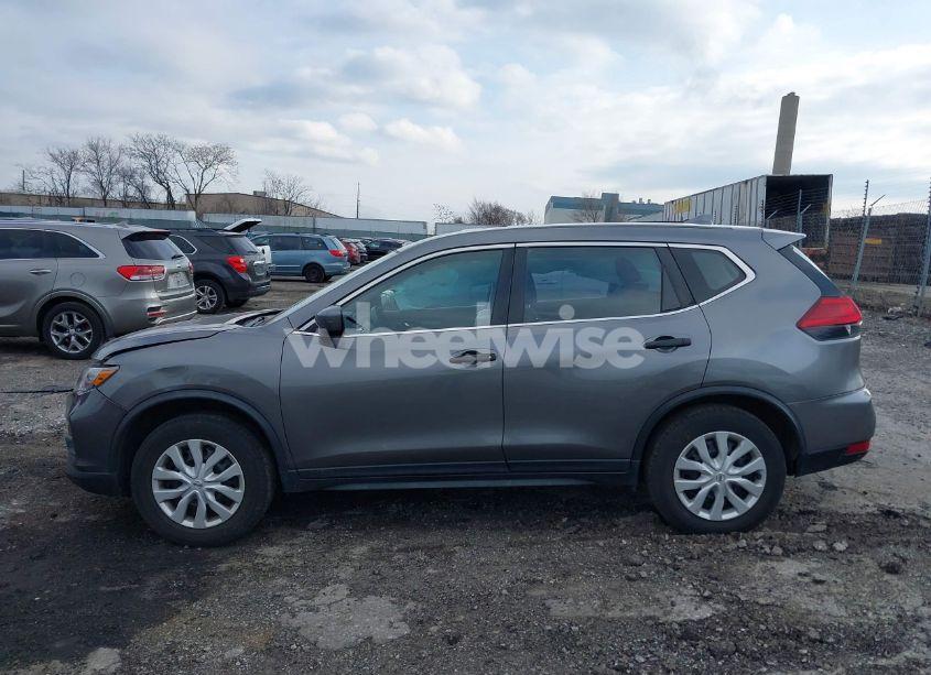 Photo 14 of 2017 Nissan Rogue S (VIN JN8AT2MV2HW255288)