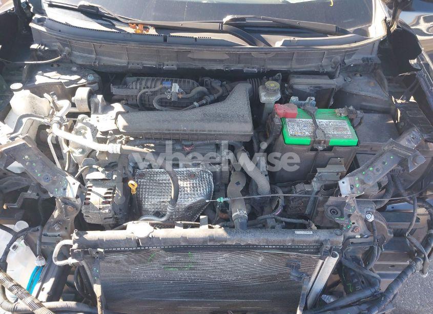 Photo 10 of 2017 Nissan Rogue S (VIN JN8AT2MV2HW262225)